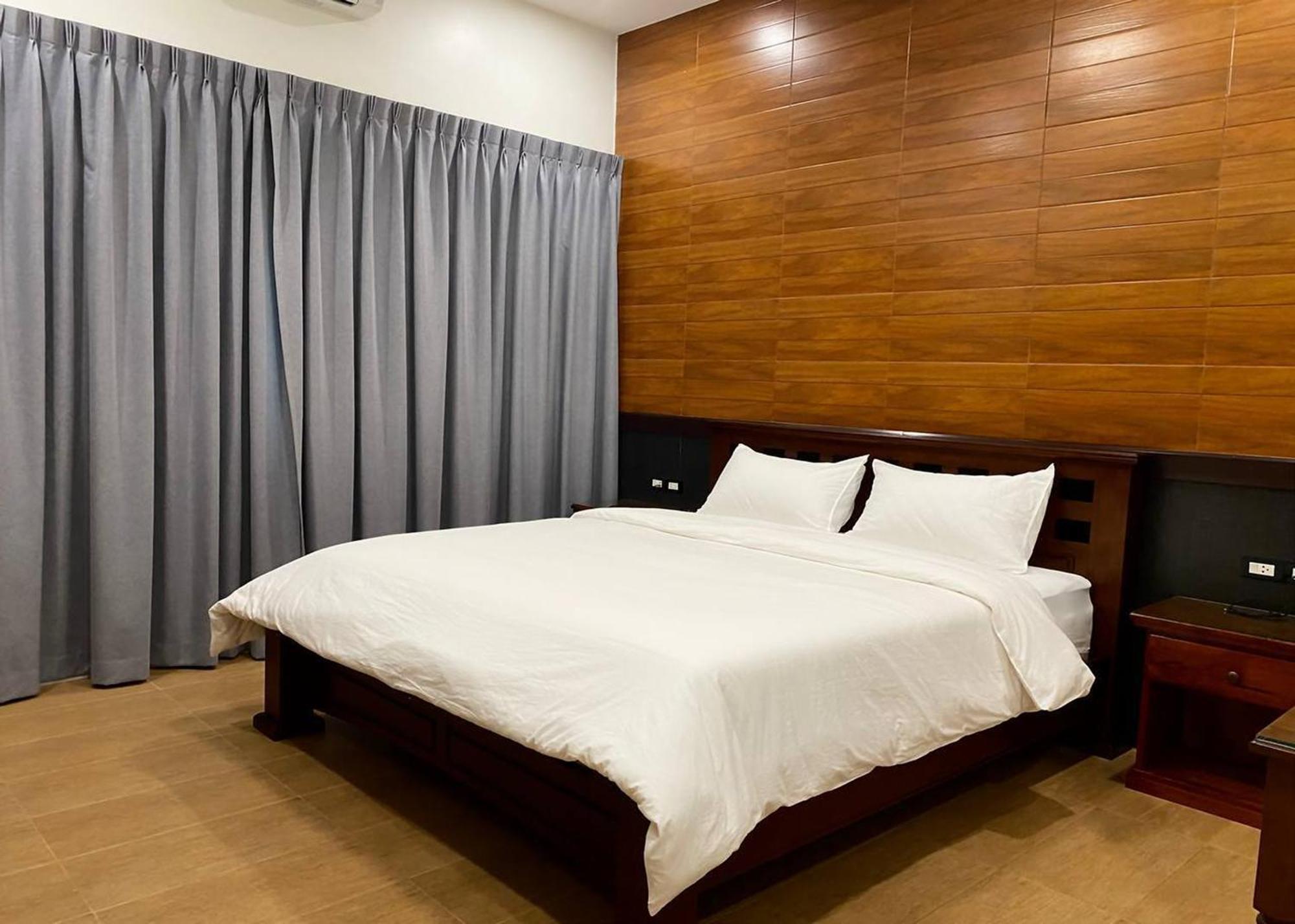Sanaepatan Home Resort - เสน่ห์ป่าตาล โฮม รีสอร์ต Ban Buak Khang Dış mekan fotoğraf