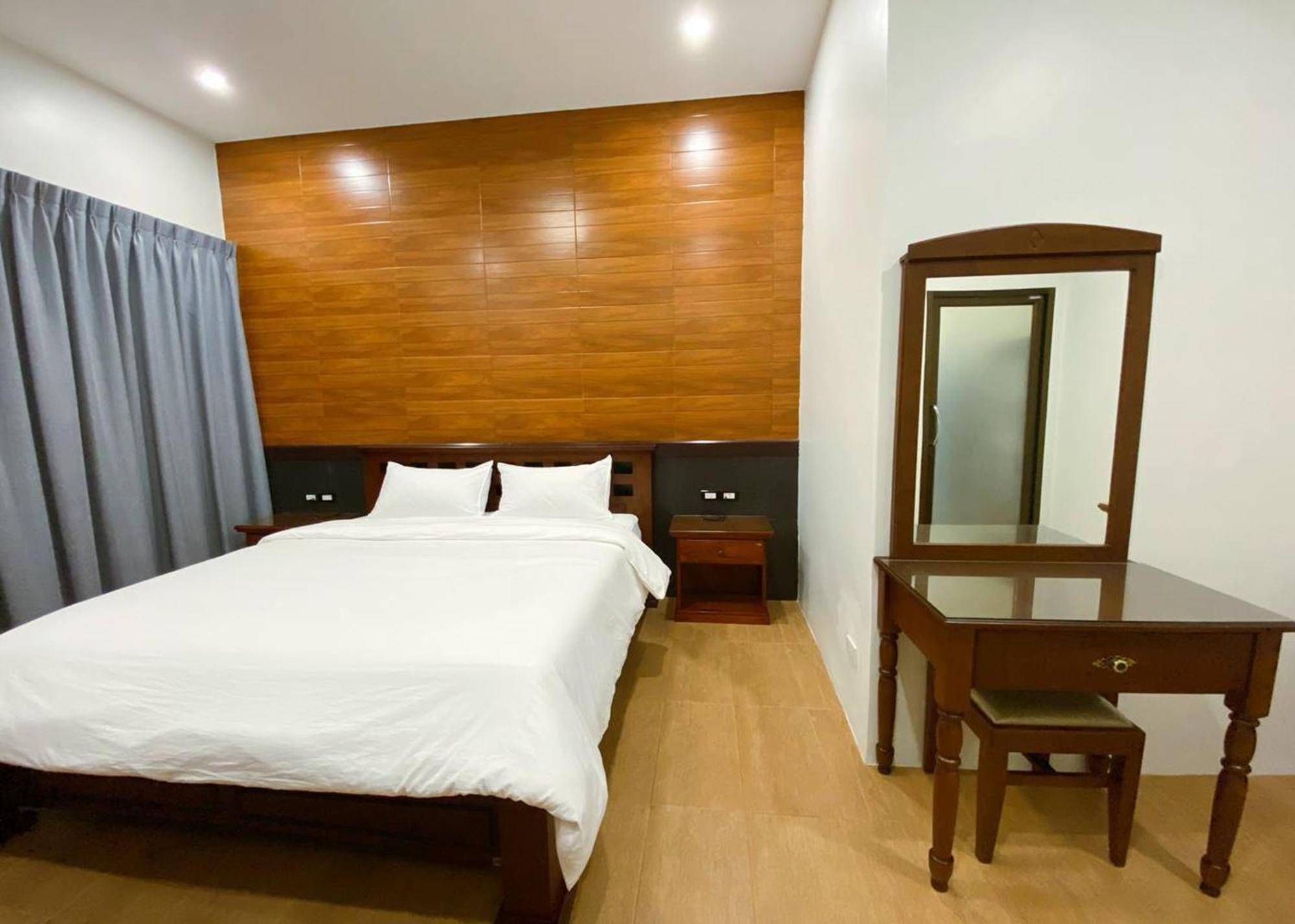 Sanaepatan Home Resort - เสน่ห์ป่าตาล โฮม รีสอร์ต Ban Buak Khang Dış mekan fotoğraf