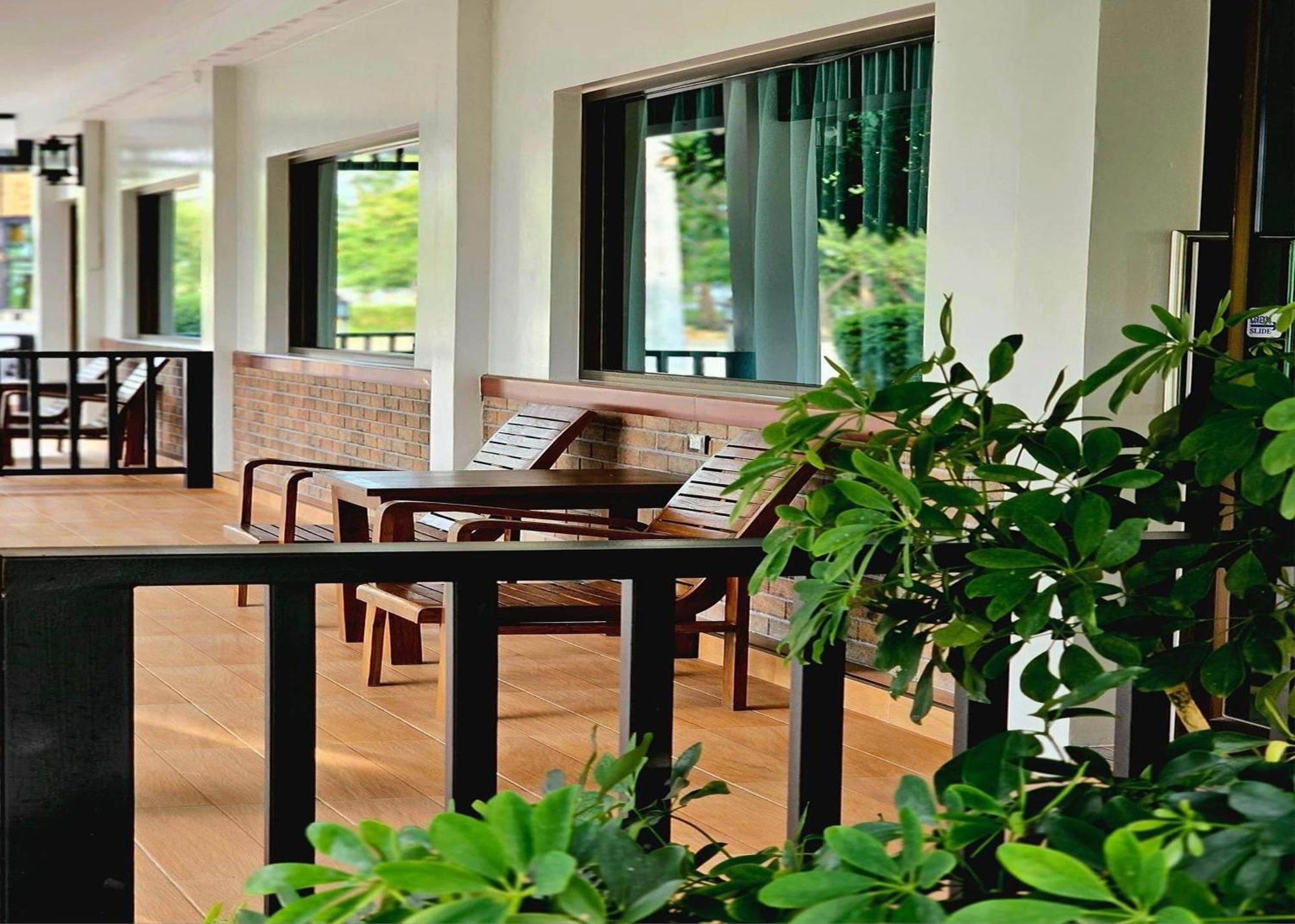Sanaepatan Home Resort - เสน่ห์ป่าตาล โฮม รีสอร์ต Ban Buak Khang Dış mekan fotoğraf